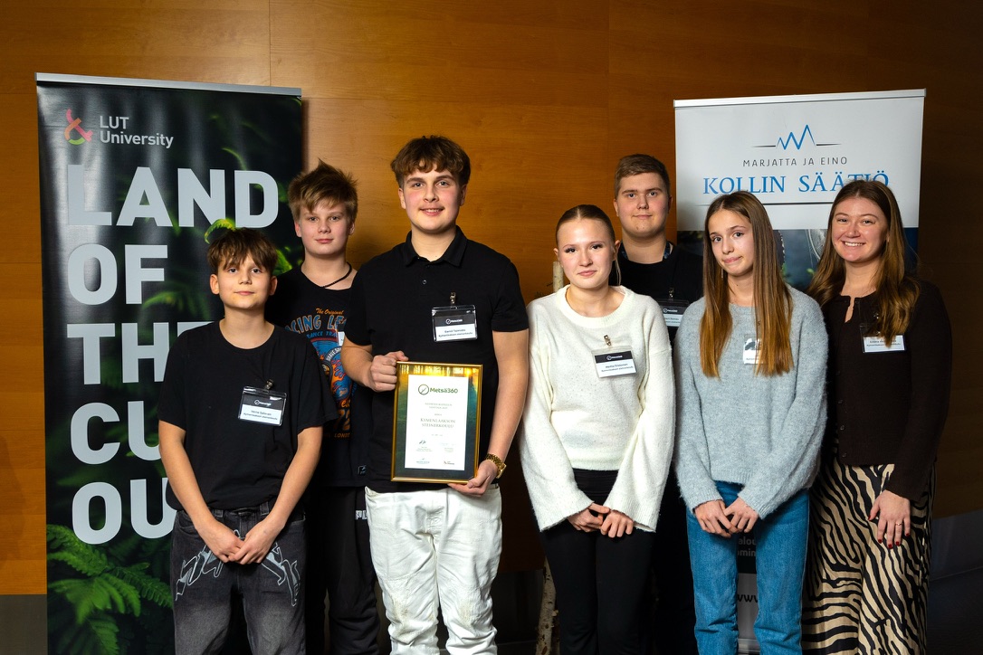 1666946A-4607-49C9-9A79-00804CED8A14_1_105_c